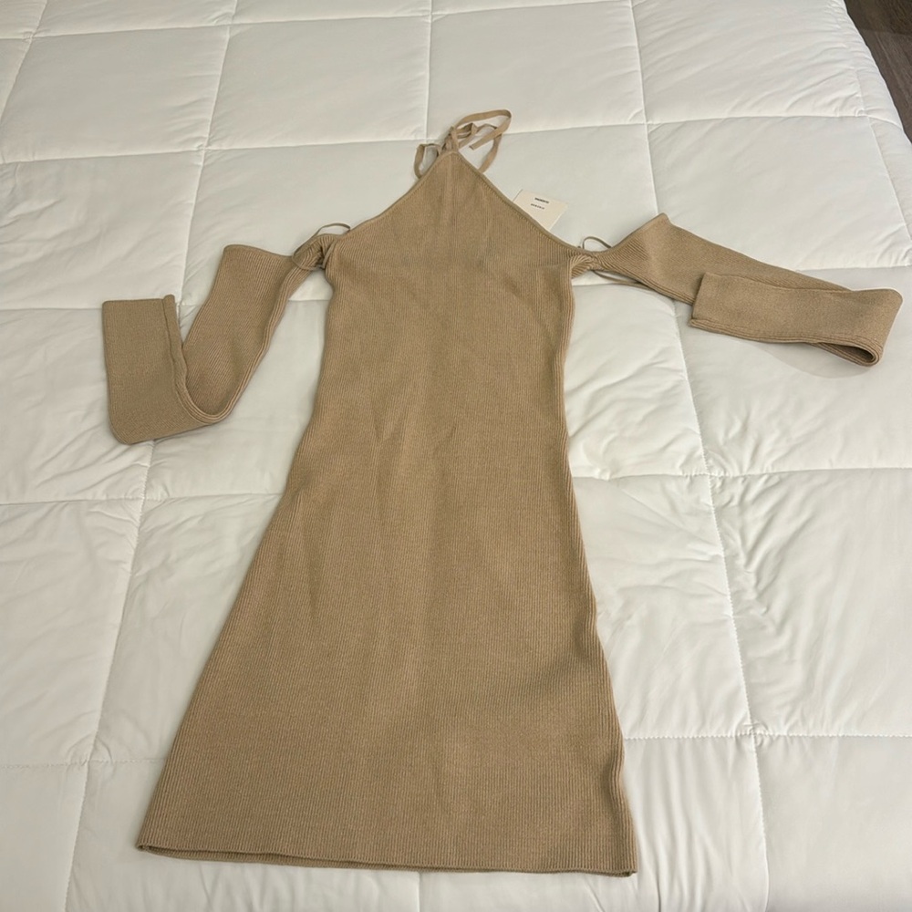 Glassons longsleeve halter knit dress - Picture 3 of 7